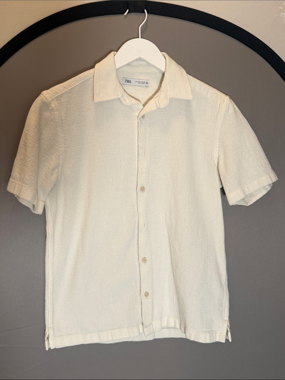 Zara Cream Short-Sleeve Textured Button-Down Shirt